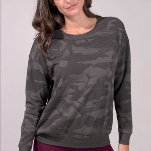 Women’s 90 Degree by Reflex Camo Pullover